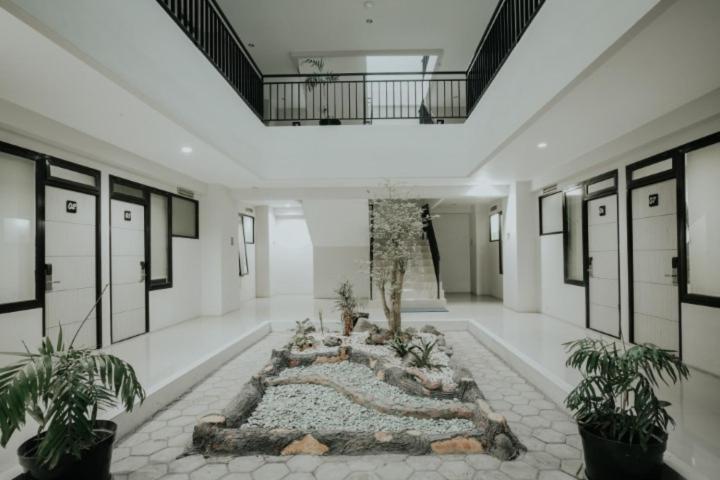Dparagon Kalijudan Surabaia Exterior foto
