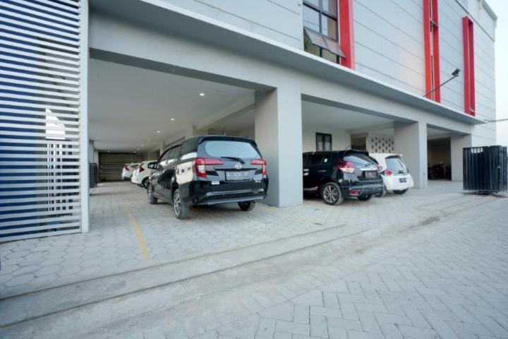 Dparagon Kalijudan Surabaia Exterior foto